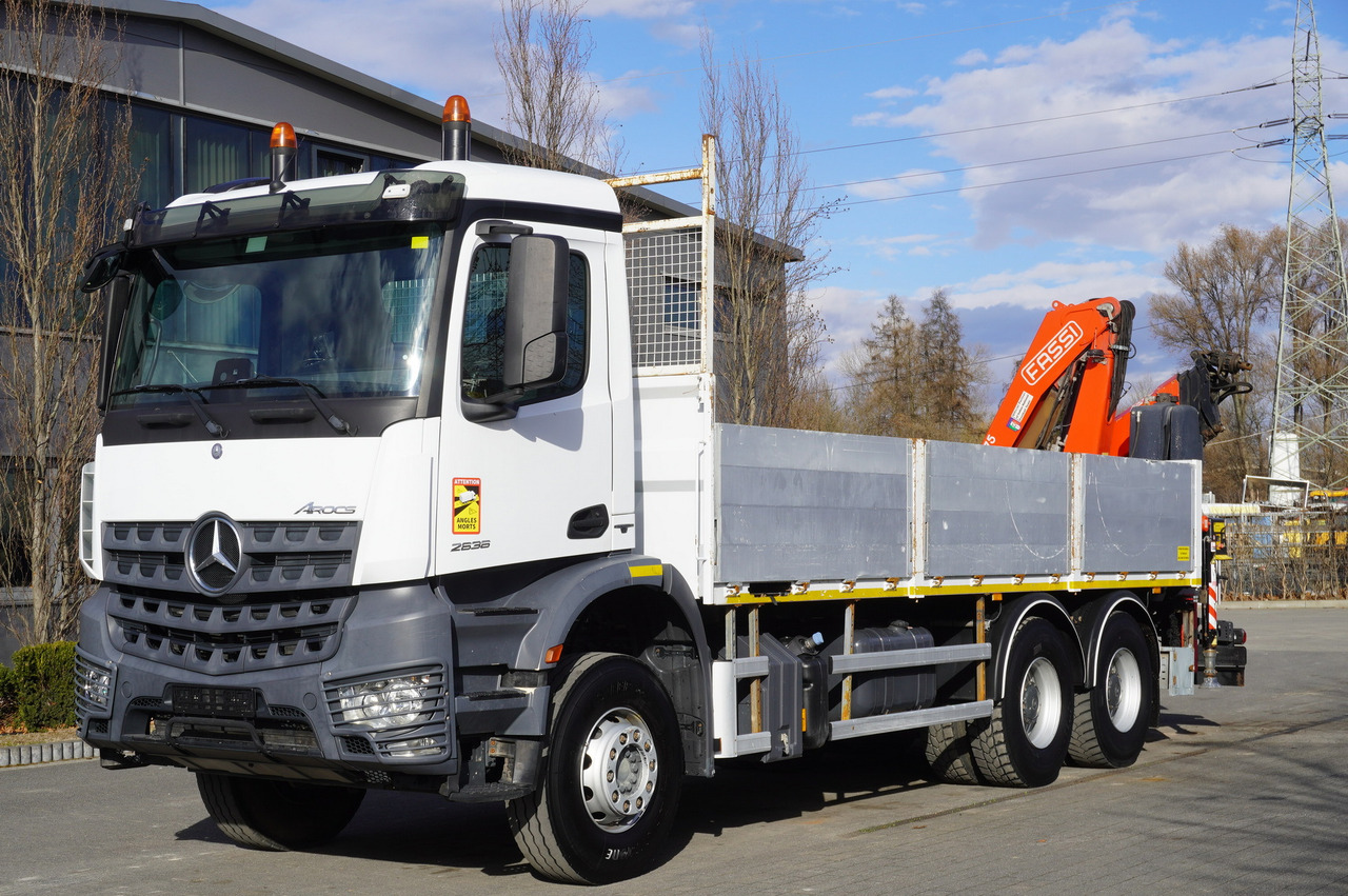 MERCEDES-BENZ AROCS 2636 Flatbed / HDS FASSI F175 7.7 T / 150,000 km - 모바일 크레인 : 사진 2 MERCEDES-BENZ AROCS 2636 Flatbed / HDS FASSI F175 7.7 T / 150,000 km - 모바일 크레인 : 사진 2