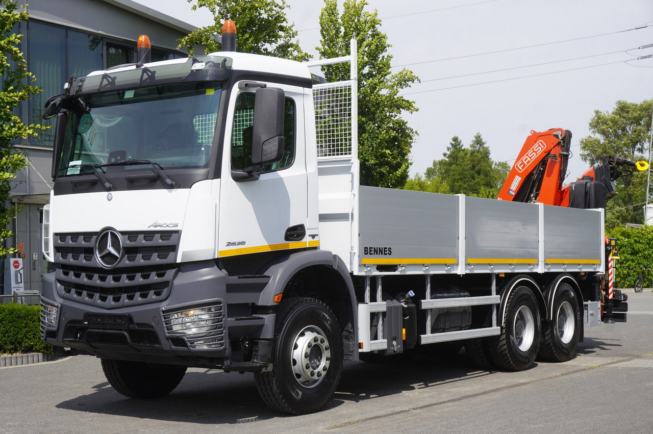MERCEDES-BENZ AROCS 2636 Flatbed / HDS FASSI F175 7.7 T / 150,000 km - 모바일 크레인 : 사진 3 MERCEDES-BENZ AROCS 2636 Flatbed / HDS FASSI F175 7.7 T / 150,000 km - 모바일 크레인 : 사진 3