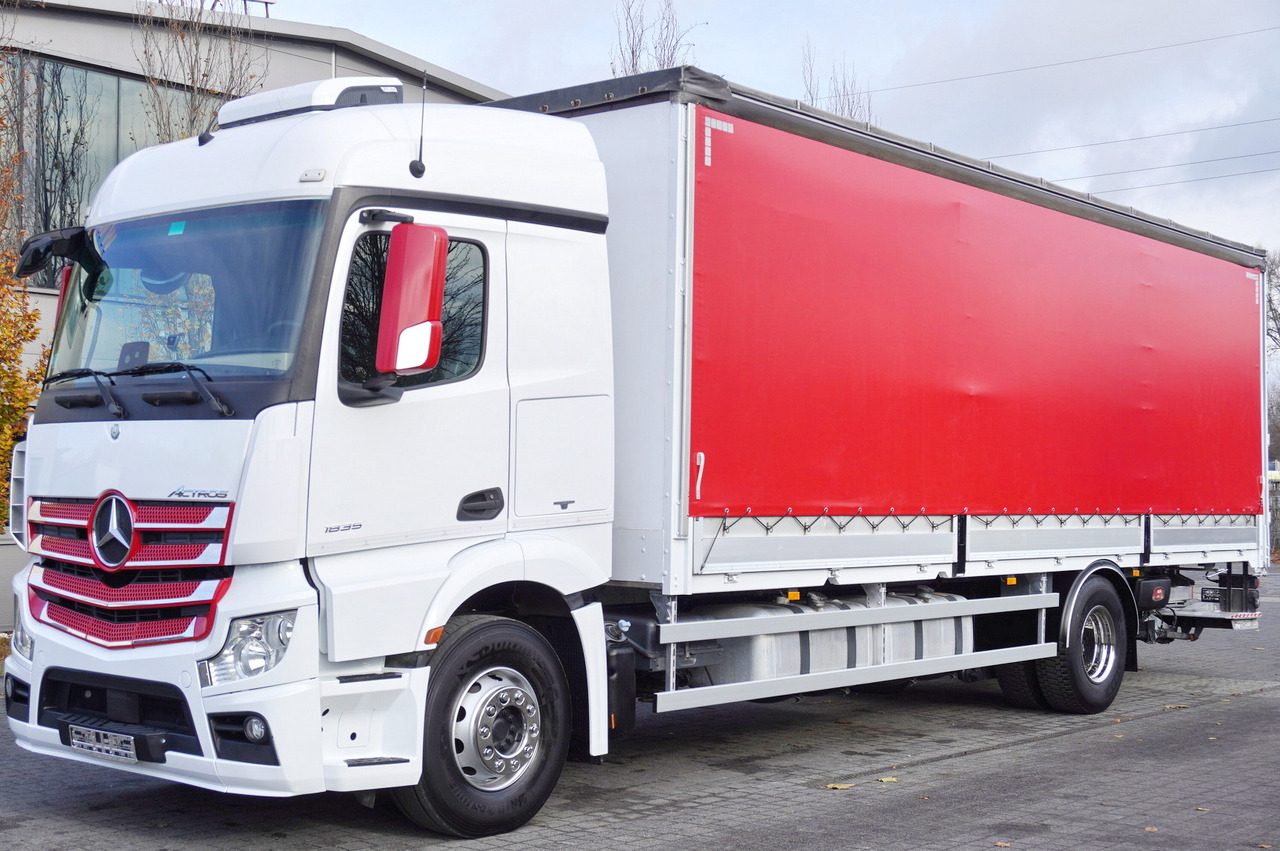 MERCEDES-BENZ Actros 1835 E6 4×2 / Curtainsider 21 pallets / tail lift 1.5t - 커튼사이더 트럭 : 사진 1 MERCEDES-BENZ Actros 1835 E6 4×2 / Curtainsider 21 pallets / tail lift 1.5t - 커튼사이더 트럭 : 사진 1