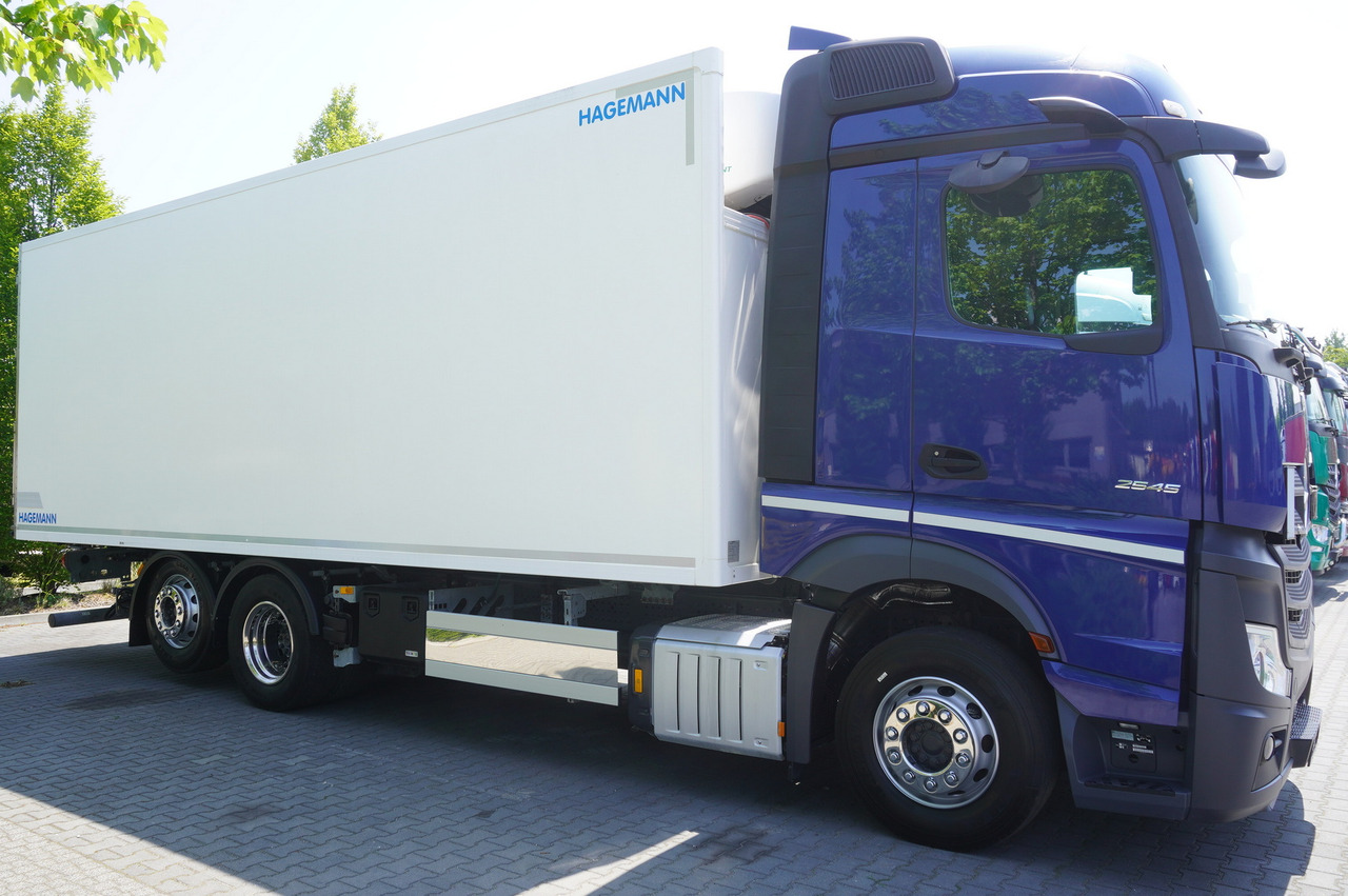 MERCEDES-BENZ Actros 2545 / 2021 / Hagemann refrigerator Multitemperature - 냉동탑차 : 사진 4 MERCEDES-BENZ Actros 2545 / 2021 / Hagemann refrigerator Multitemperature - 냉동탑차 : 사진 4