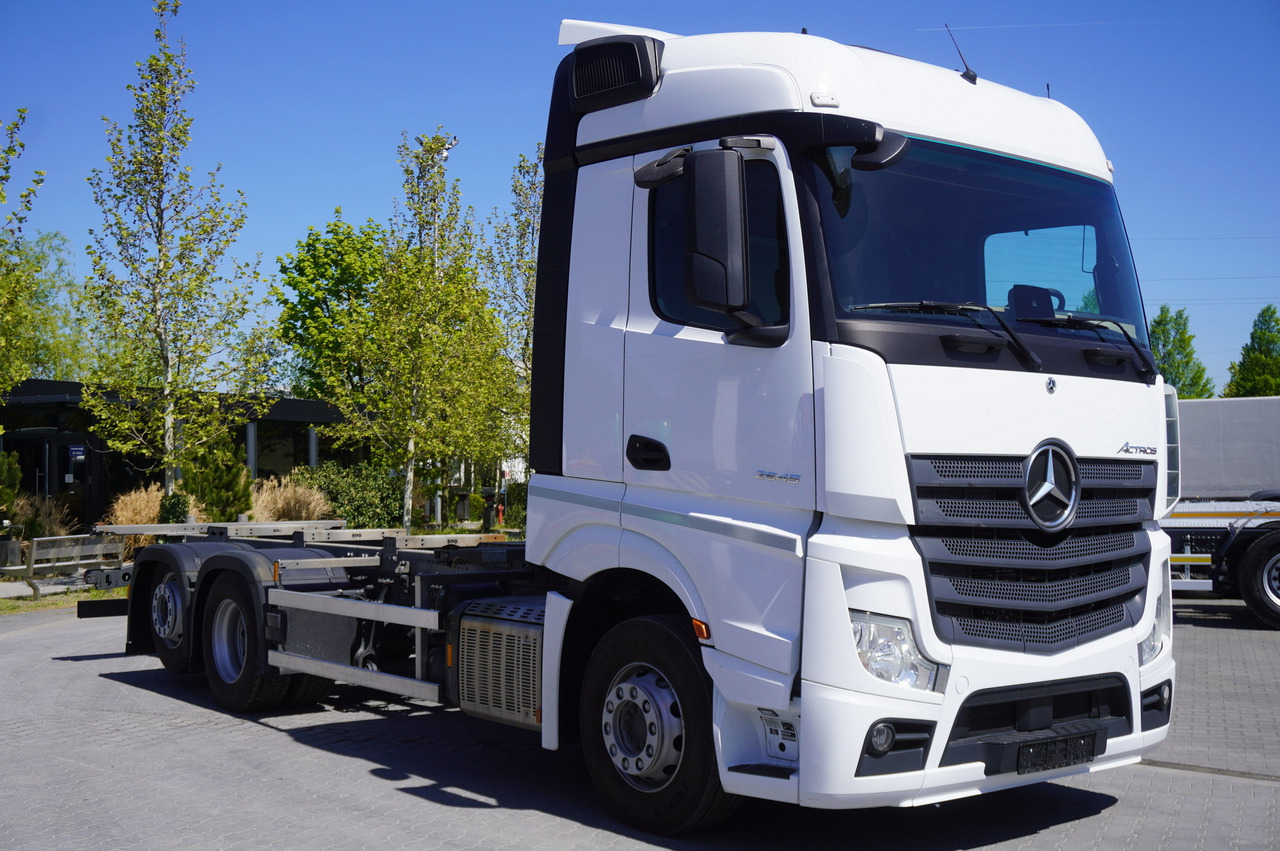 리스 MERCEDES-BENZ Actros 2545 6×2 MP5 / FULL ADR / 12 units MERCEDES-BENZ Actros 2545 6×2 MP5 / FULL ADR / 12 units : 사진 8