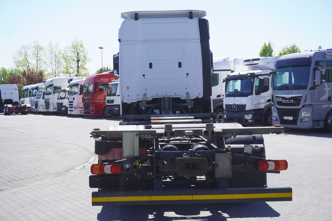 MERCEDES-BENZ Actros 2545 6×2 MP5 / Full ADR / BDF - 컨테이너 운반 장치/ 스와프 보디 트럭 : 사진 4 MERCEDES-BENZ Actros 2545 6×2 MP5 / Full ADR / BDF - 컨테이너 운반 장치/ 스와프 보디 트럭 : 사진 4