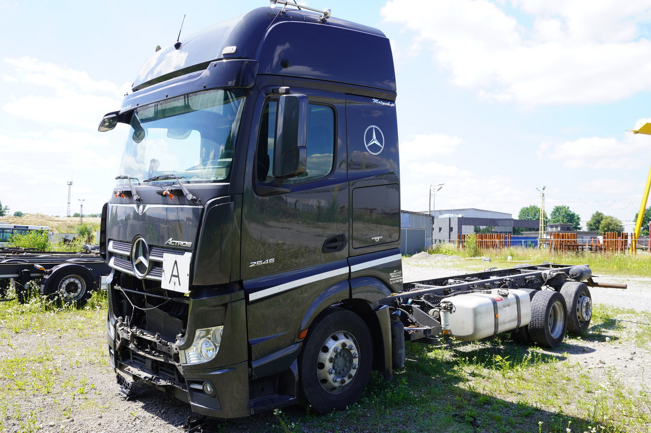MERCEDES-BENZ Actros 2545 GIGA / without engine - 예비 부속 : 사진 2 MERCEDES-BENZ Actros 2545 GIGA / without engine - 예비 부속 : 사진 2
