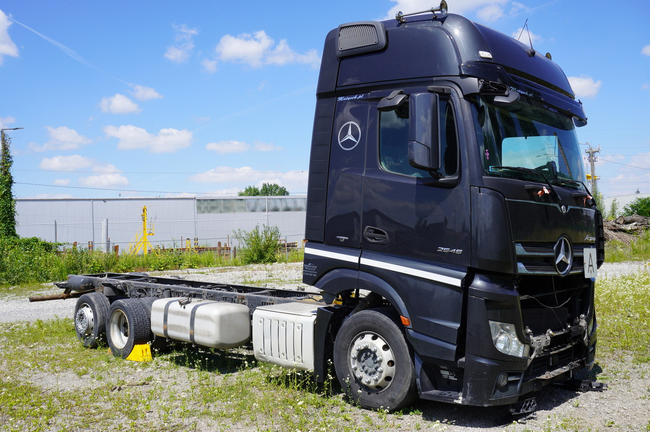 MERCEDES-BENZ Actros 2545 GIGA / without engine - 예비 부속 : 사진 1 MERCEDES-BENZ Actros 2545 GIGA / without engine - 예비 부속 : 사진 1