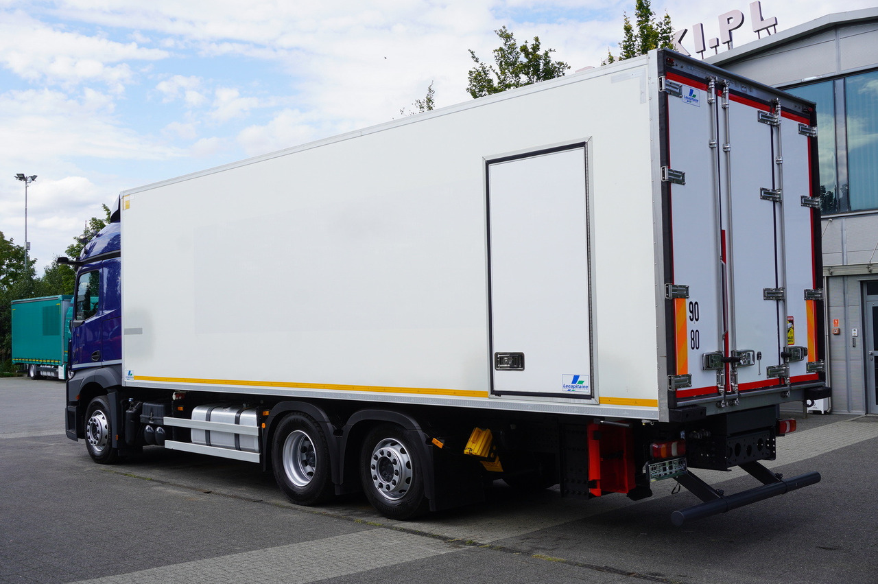 MERCEDES-BENZ Actros 2546 / Lecapitaine refrigerator 20 EPAL / Multitemperature / Carrier Supra 1150 MT - 냉동탑차 : 사진 3 MERCEDES-BENZ Actros 2546 / Lecapitaine refrigerator 20 EPAL / Multitemperature / Carrier Supra 1150 MT - 냉동탑차 : 사진 3