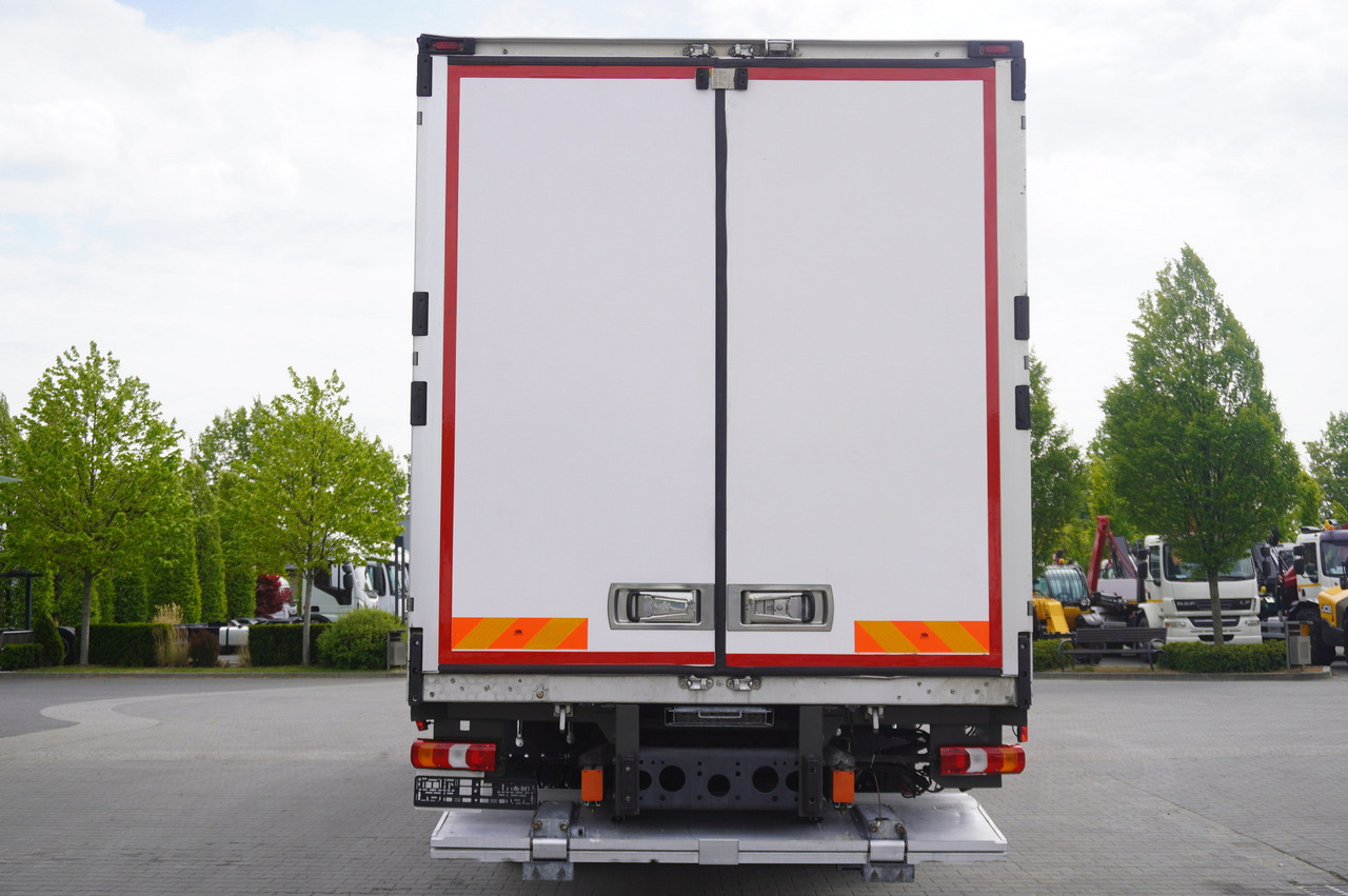 MERCEDES-BENZ Antos 1830 / Lamberet refrigerator superstructure 22 EPAL / Dhollandia lift 2000 kg - 냉동탑차 : 사진 5 MERCEDES-BENZ Antos 1830 / Lamberet refrigerator superstructure 22 EPAL / Dhollandia lift 2000 kg - 냉동탑차 : 사진 5