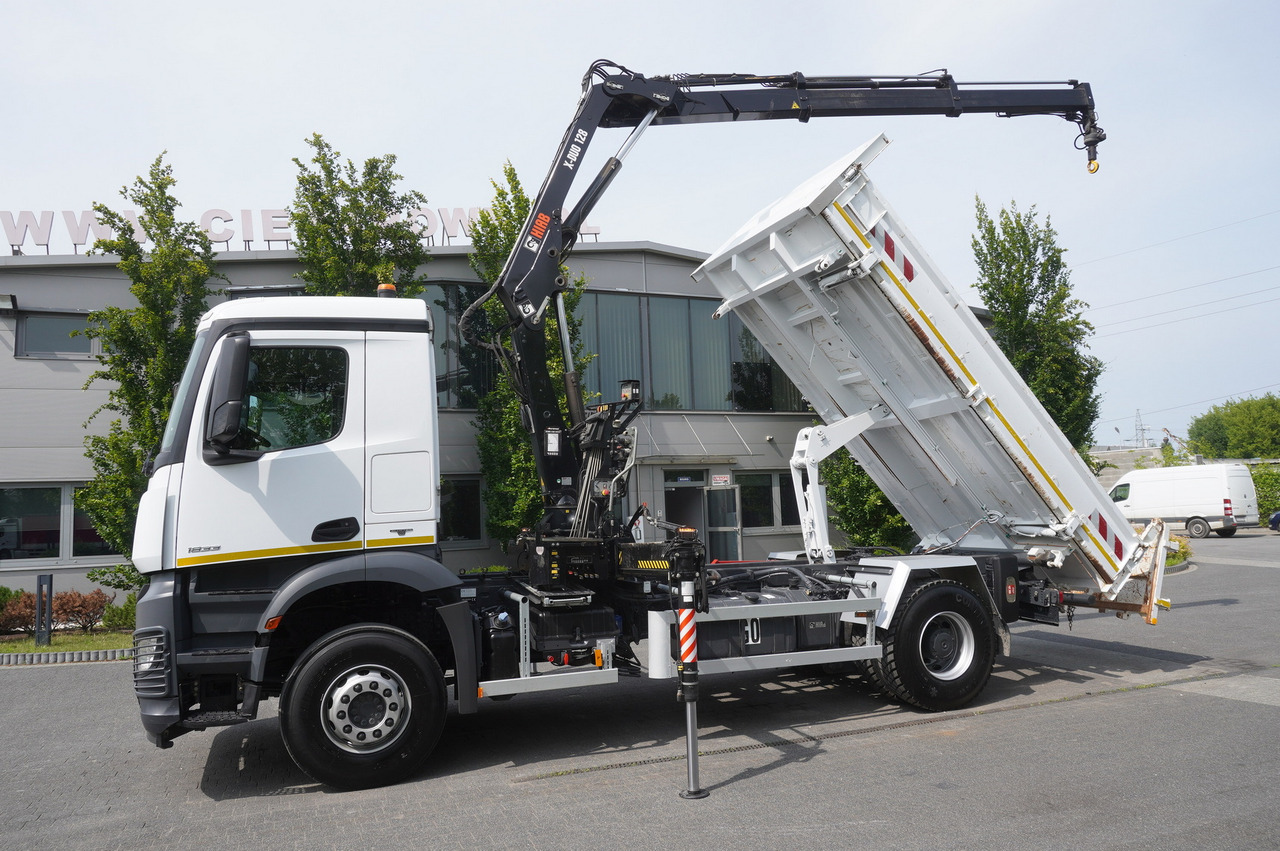 MERCEDES-BENZ Arocs 1833 / 87,000 km!!! / Hds HIAB X-DUO 128 B-2 / three-sided tipper - 크레인 트럭, 크레인 트럭 : 사진 4 MERCEDES-BENZ Arocs 1833 / 87,000 km!!! / Hds HIAB X-DUO 128 B-2 / three-sided tipper - 크레인 트럭, 크레인 트럭 : 사진 4