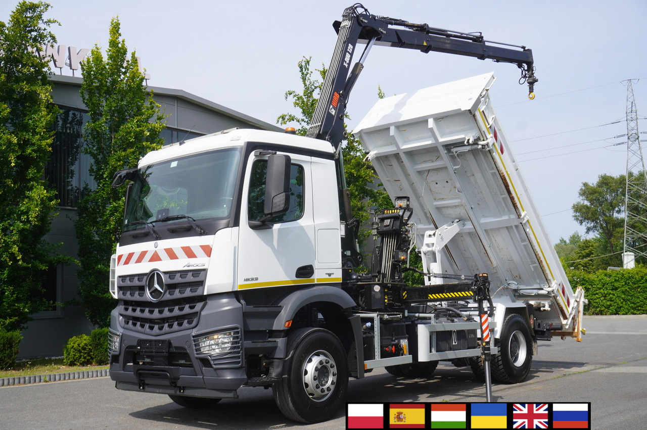 덤프트럭, 크레인 트럭 MERCEDES-BENZ Arocs 1833 / 87,000 km!!! / Hds HIAB X-DUO 128 B-2 / three-sided tipper : 사진 1