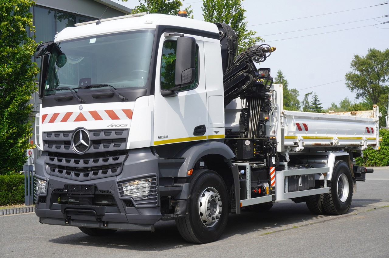 MERCEDES-BENZ Arocs 1833 / 87,000 km!!! / Hds HIAB X-DUO 128 B-2 / three-sided tipper - 크레인 트럭, 크레인 트럭 : 사진 3 MERCEDES-BENZ Arocs 1833 / 87,000 km!!! / Hds HIAB X-DUO 128 B-2 / three-sided tipper - 크레인 트럭, 크레인 트럭 : 사진 3