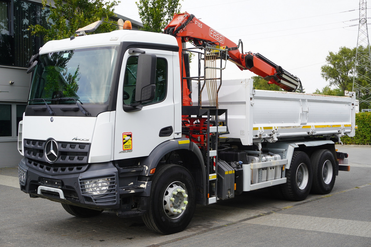 MERCEDES-BENZ Arocs 2636 / 6x4 / HDS Fassi / 3-Way Tipper / Bortmatic - 덤프트럭, 크레인 트럭 : 사진 4 MERCEDES-BENZ Arocs 2636 / 6x4 / HDS Fassi / 3-Way Tipper / Bortmatic - 덤프트럭, 크레인 트럭 : 사진 4