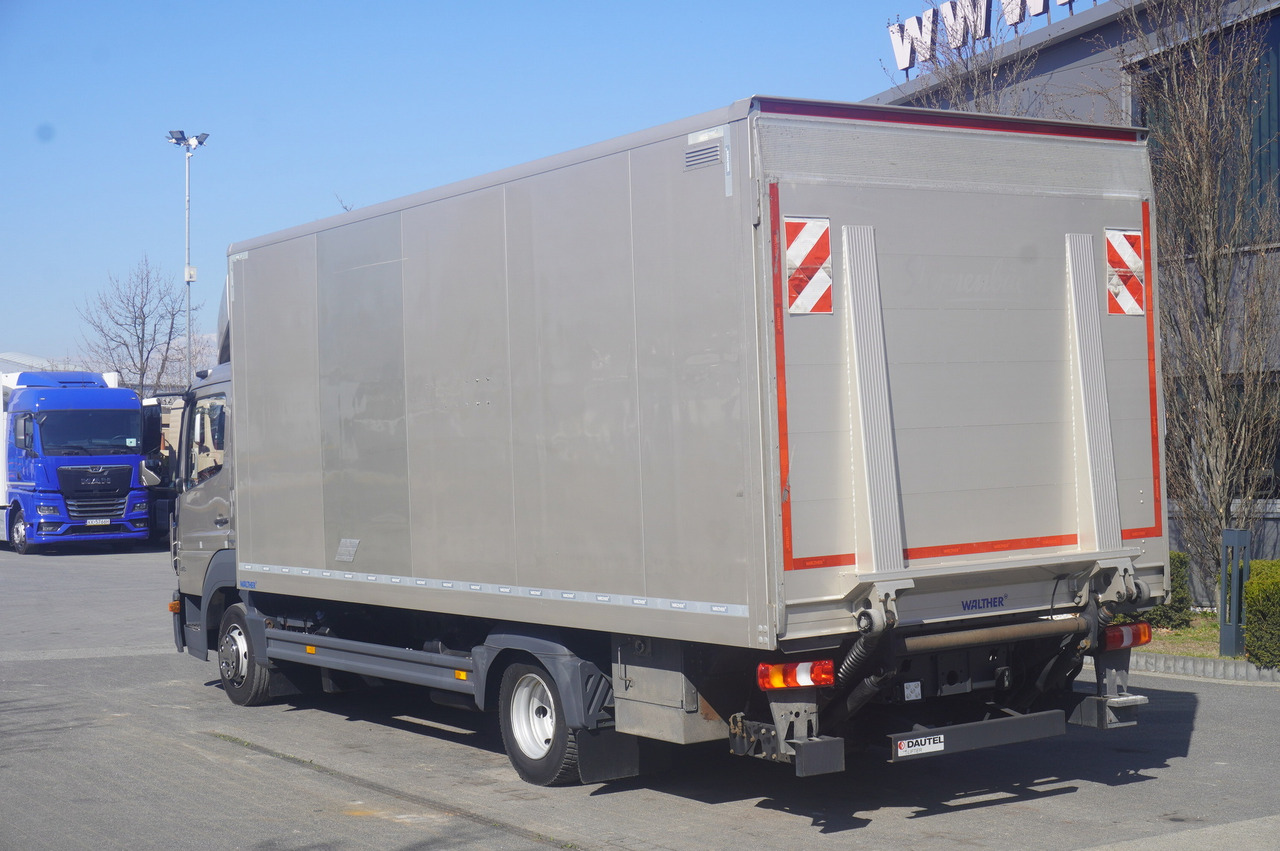 MERCEDES-BENZ Atego 818 / Box superstructure / DAUTEL tailgate 1.5 T - 박스 트럭 : 사진 3 MERCEDES-BENZ Atego 818 / Box superstructure / DAUTEL tailgate 1.5 T - 박스 트럭 : 사진 3