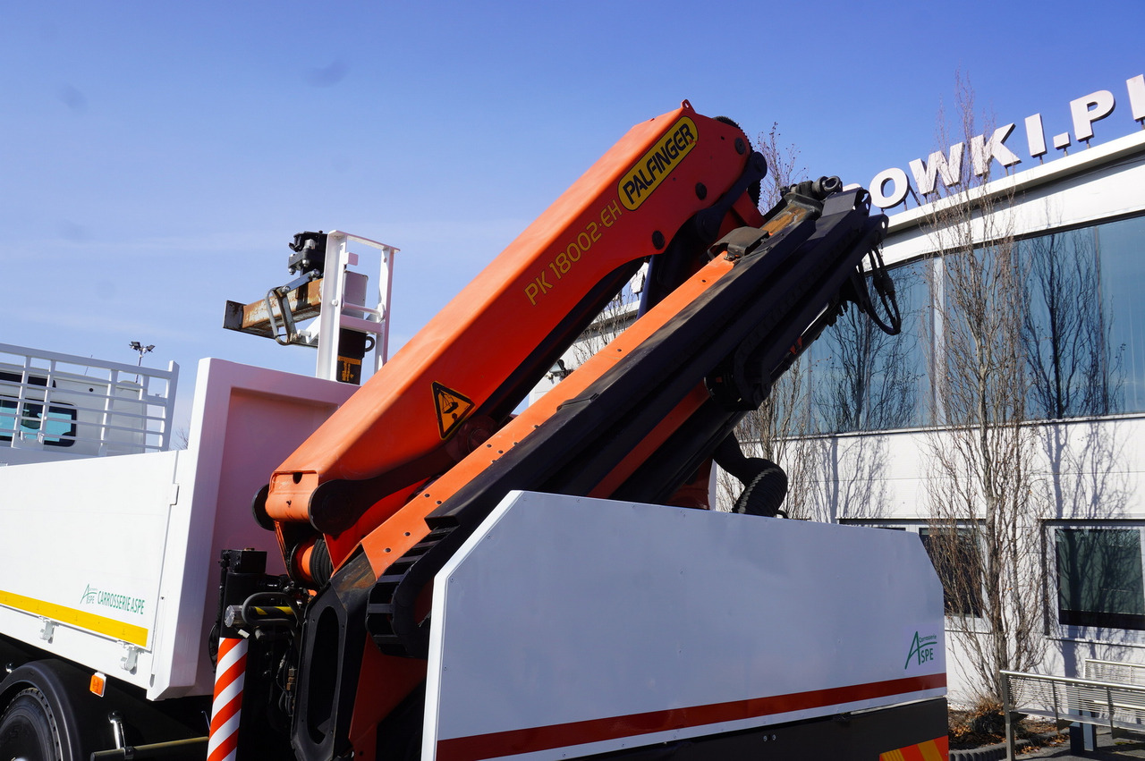 드롭사이드/ 플랫베드 트럭, 크레인 트럭 RENAULT C380 / 6x4 / HDS Palfinger PK 18002-EH 6000 kg : 사진 20