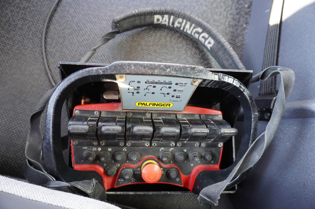 드롭사이드/ 플랫베드 트럭, 크레인 트럭 RENAULT C380 / 6x4 / HDS Palfinger PK 18002-EH 6000 kg : 사진 27