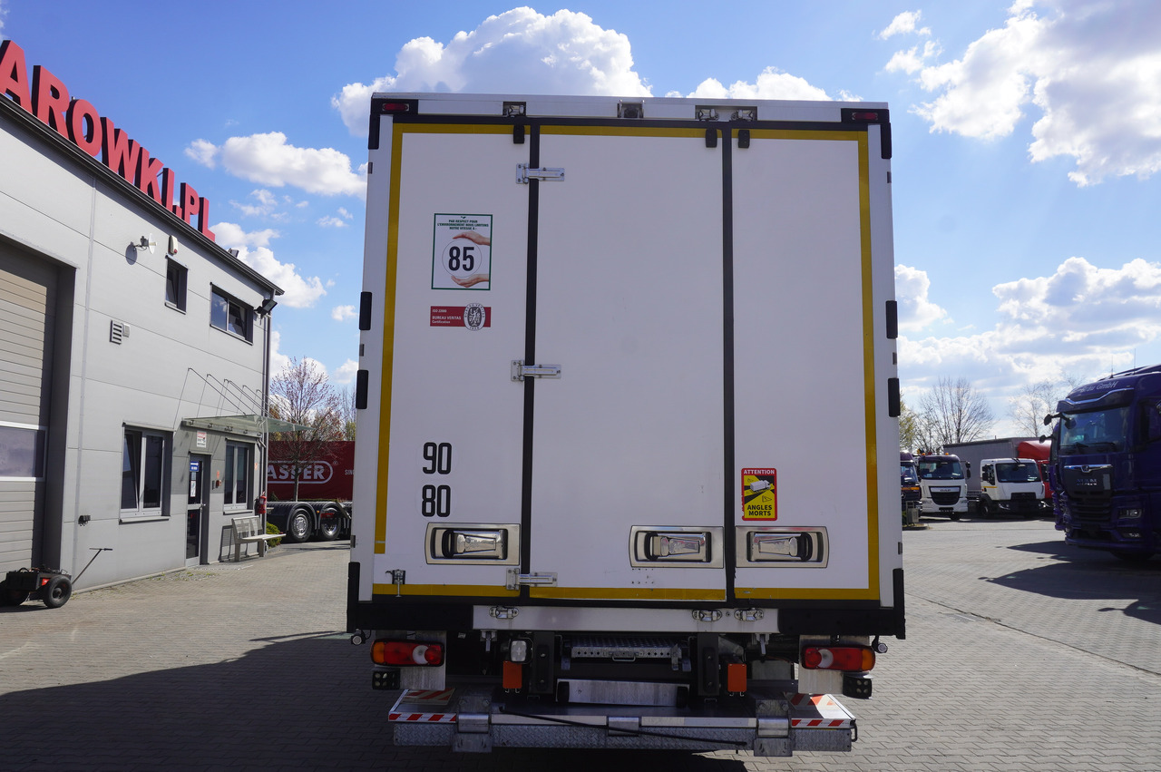 RENAULT D12 / Lamberet refrigerated truck / Dhollandia tail lift 1500 kg / 130 thousand km !! - 냉동탑차 : 사진 4 RENAULT D12 / Lamberet refrigerated truck / Dhollandia tail lift 1500 kg / 130 thousand km !! - 냉동탑차 : 사진 4