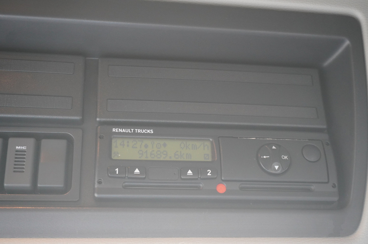 RENAULT D13 / 90 tho km !!! / Meat hook refrigerator / Thermoking T800R / 2 units - 냉동탑차 : 사진 2 RENAULT D13 / 90 tho km !!! / Meat hook refrigerator / Thermoking T800R / 2 units - 냉동탑차 : 사진 2