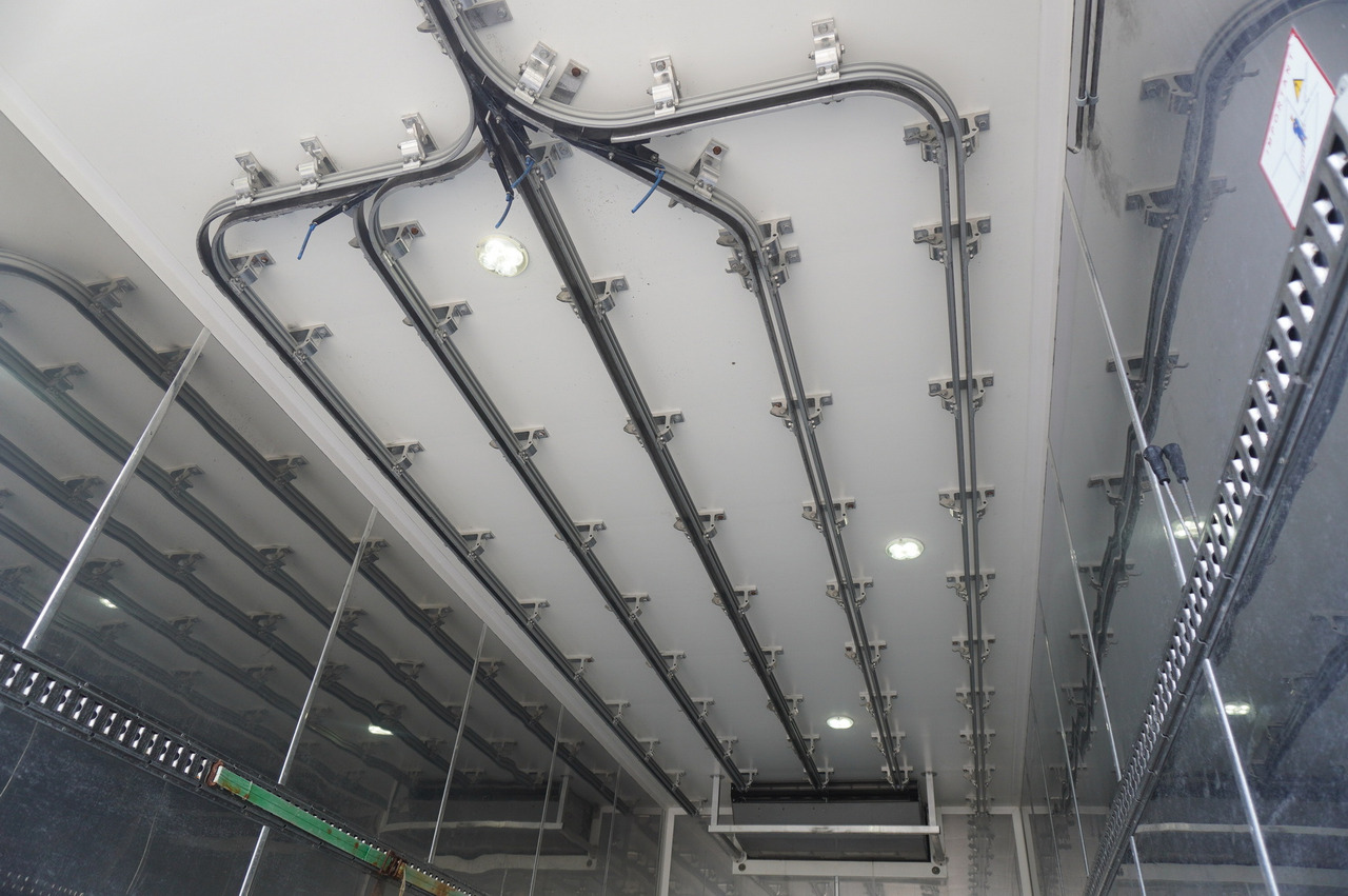 RENAULT D13 / 90 tho km !!! / Meat hook refrigerator / Thermoking T800R / 2 units - 냉동탑차 : 사진 3 RENAULT D13 / 90 tho km !!! / Meat hook refrigerator / Thermoking T800R / 2 units - 냉동탑차 : 사진 3