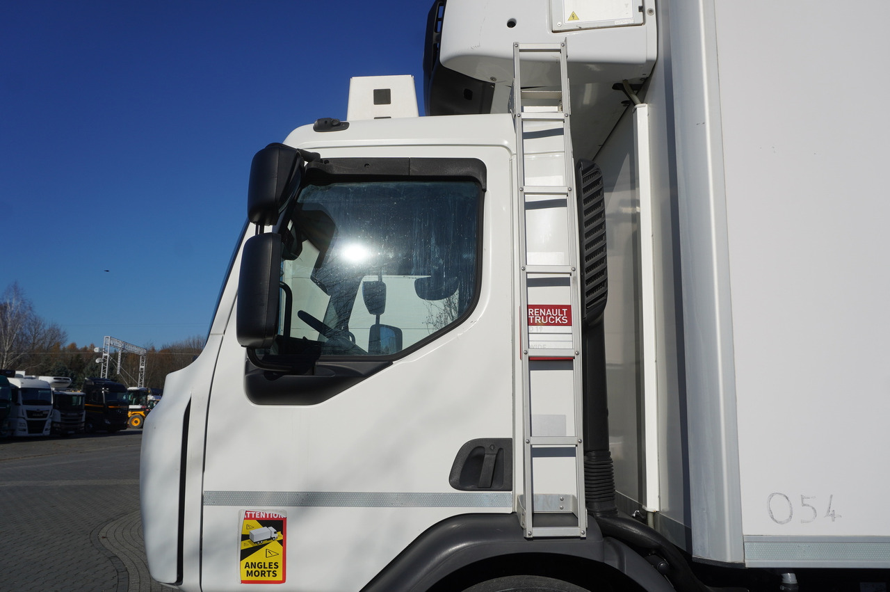 냉동탑차 RENAULT D19 Wide 4x2 E6 / Lamberet 22 EPAL refrigerator / Multitemperature / Carrier Supra 1250 MT : 사진 13 냉동탑차 RENAULT D19 Wide 4x2 E6 / Lamberet 22 EPAL refrigerator / Multitemperature / Carrier Supra 1250 MT : 사진 13