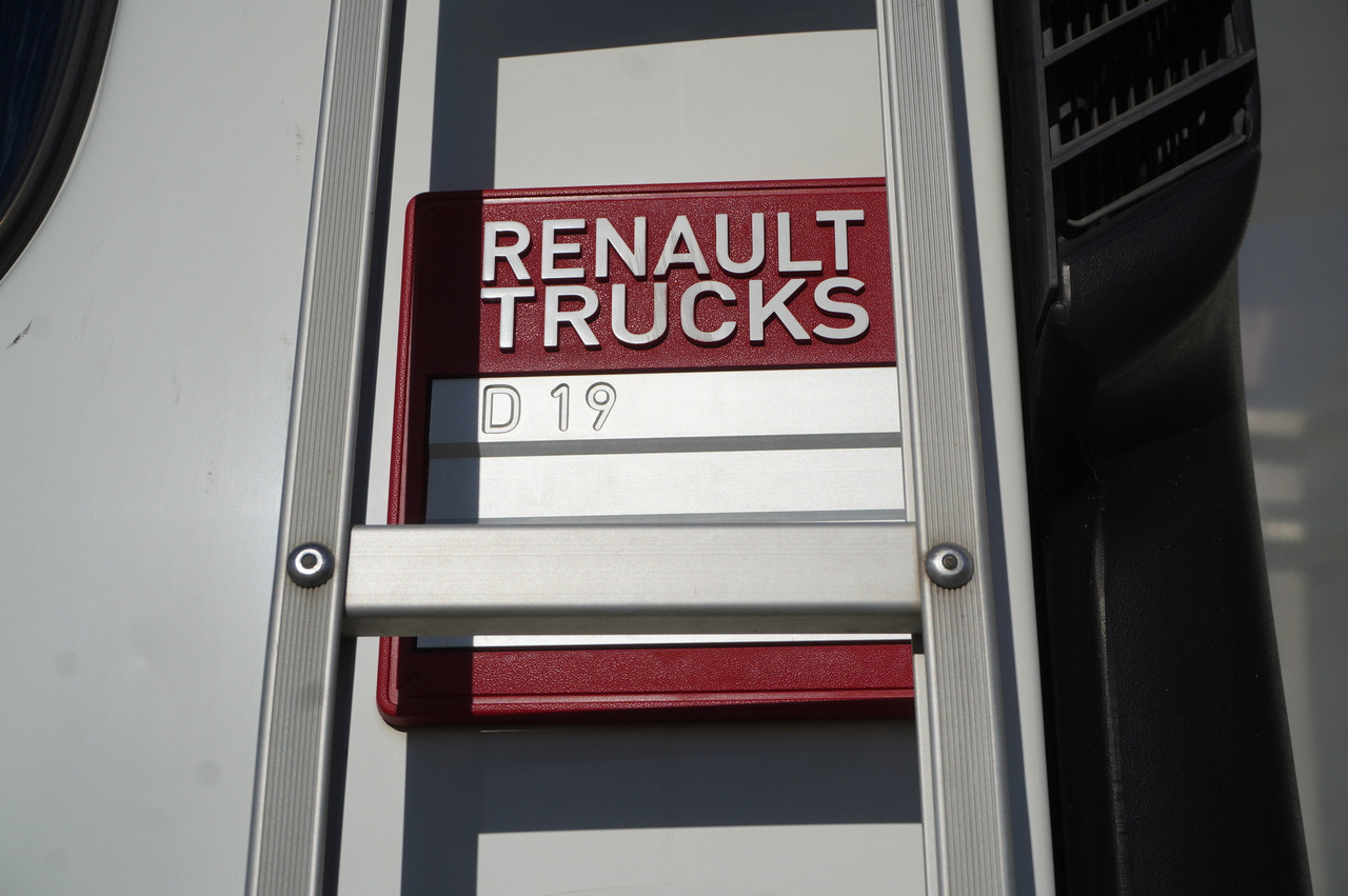 냉동탑차 RENAULT D19 Wide 4x2 E6 / Lamberet 22 EPAL refrigerator / Multitemperature / Carrier Supra 1250 MT : 사진 14 냉동탑차 RENAULT D19 Wide 4x2 E6 / Lamberet 22 EPAL refrigerator / Multitemperature / Carrier Supra 1250 MT : 사진 14