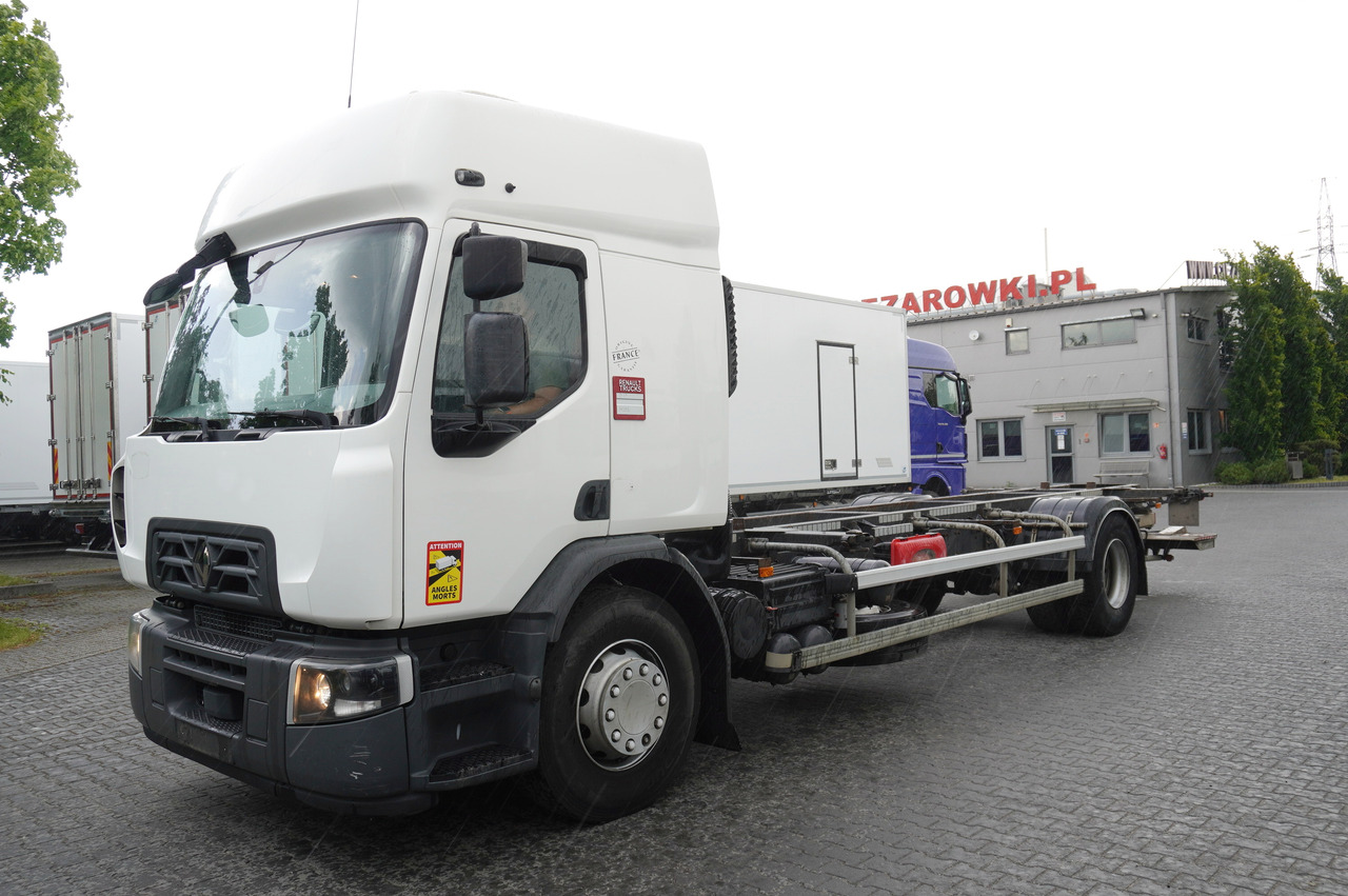 RENAULT D19 Wide Glob / BDF / load capacity 11t / 280 thousand km / tail lift - 캡 새시 트럭 : 사진 2 RENAULT D19 Wide Glob / BDF / load capacity 11t / 280 thousand km / tail lift - 캡 새시 트럭 : 사진 2