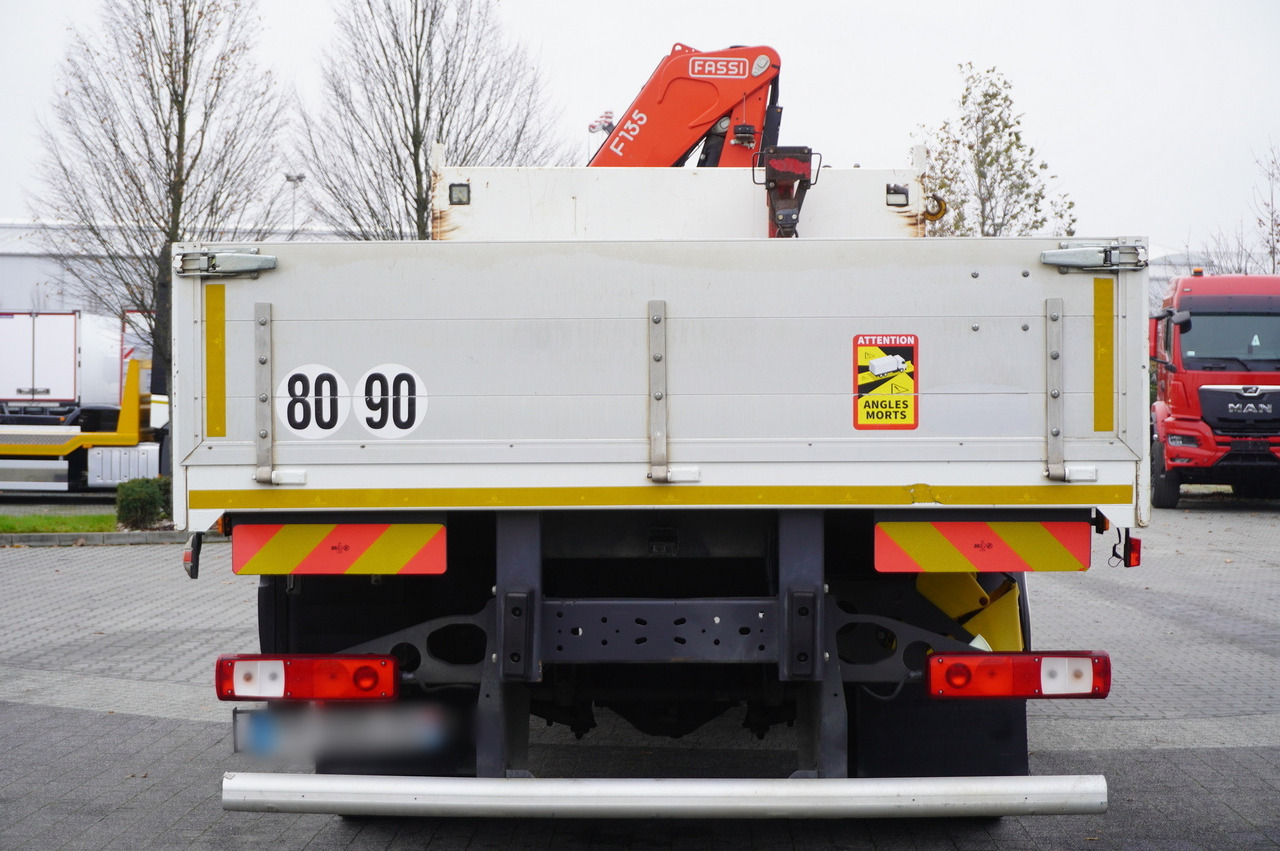 크레인 트럭 RENAULT RENAULT C280 DTI 8 / FASSI crane 5.6 T / 560 MTH / range 8 m / Flatbed 15 EPAL : 사진 8 크레인 트럭 RENAULT RENAULT C280 DTI 8 / FASSI crane 5.6 T / 560 MTH / range 8 m / Flatbed 15 EPAL : 사진 8