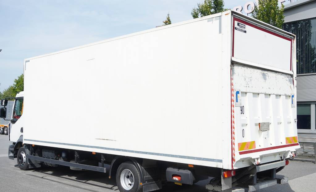 RENAULT Renault D12 E6 / Container 18 pallets / Lift - 박스 트럭 : 사진 3 RENAULT Renault D12 E6 / Container 18 pallets / Lift - 박스 트럭 : 사진 3