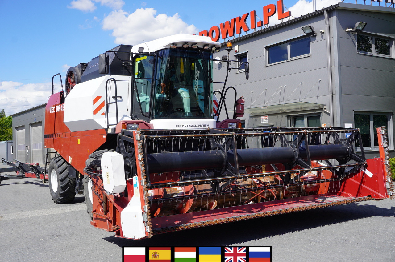 ROSTSELMASH VECTOR 425 RSM-101 grain harvester + Header 5 m + rapeseed harvesting extension / 2300 MTH - 목초수확기 : 사진 1 ROSTSELMASH VECTOR 425 RSM-101 grain harvester + Header 5 m + rapeseed harvesting extension / 2300 MTH - 목초수확기 : 사진 1