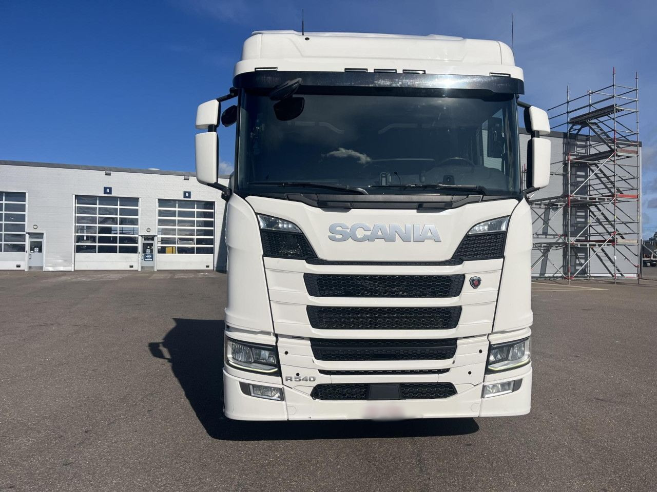 SCANIA R 540 B8x4NB / Truck chassis / Sleeper cab - 캡 새시 트럭 : 사진 3 SCANIA R 540 B8x4NB / Truck chassis / Sleeper cab - 캡 새시 트럭 : 사진 3