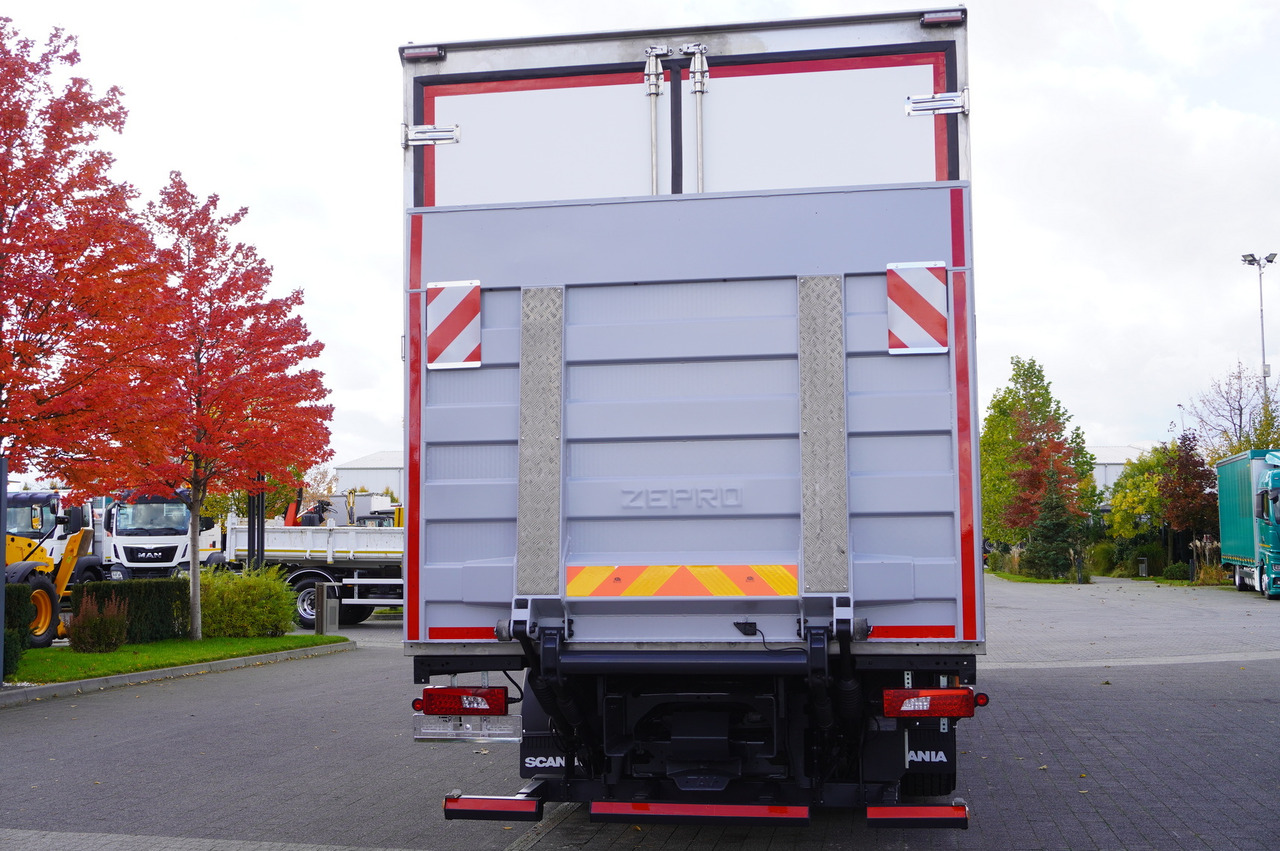 SCANIA R500 E6 6x2 / Lecapitaine 21 EPAL refrigerator / Carrier Supra 1150 / 2021 / steered axle - 냉동탑차 : 사진 3 SCANIA R500 E6 6x2 / Lecapitaine 21 EPAL refrigerator / Carrier Supra 1150 / 2021 / steered axle - 냉동탑차 : 사진 3