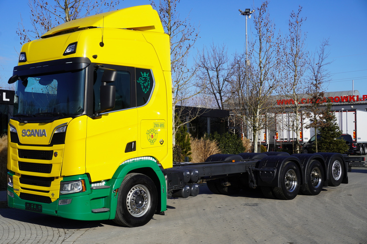SCANIA R650 V8 8x4/4 E6 / 2020 / Frame 9.7 m - 캡 새시 트럭 : 사진 1 SCANIA R650 V8 8x4/4 E6 / 2020 / Frame 9.7 m - 캡 새시 트럭 : 사진 1