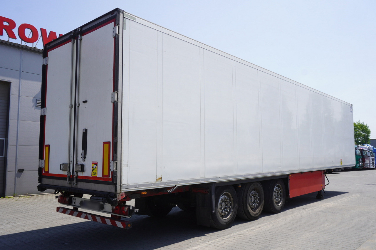 SCHMITZ refrigerated semi-trailer / Thermoking SLX E Spectrum 250 / Multitemperature - 냉동 세미 트레일러 : 사진 5 SCHMITZ refrigerated semi-trailer / Thermoking SLX E Spectrum 250 / Multitemperature - 냉동 세미 트레일러 : 사진 5