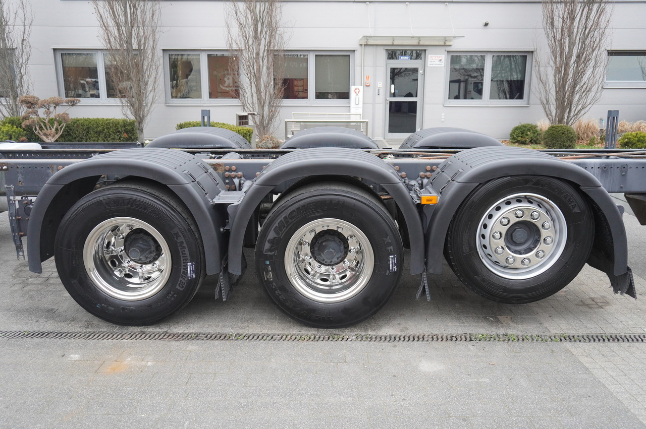 캡 새시 트럭 Scania G540 8x4 / Chassis 8.7 m / Steered axle / 2021 : 사진 10