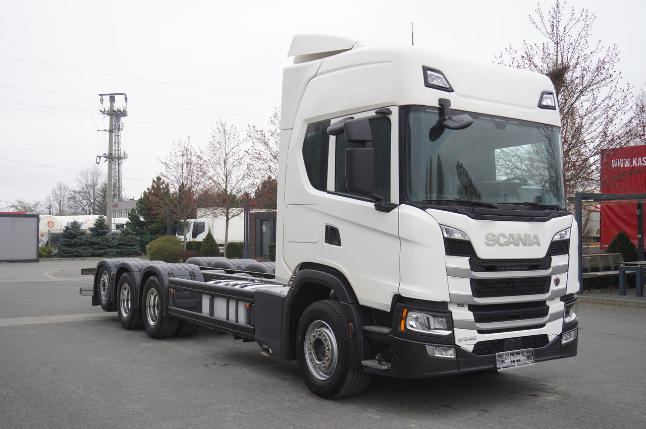 Scania G540 8x4 / Chassis 8.7 m / Steered axle / 2021 - 크레인 트럭 : 사진 1 Scania G540 8x4 / Chassis 8.7 m / Steered axle / 2021 - 크레인 트럭 : 사진 1