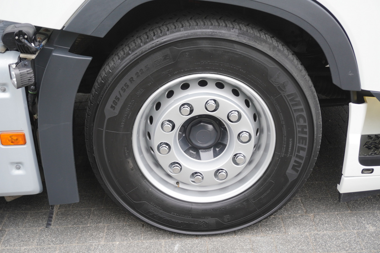 냉동탑차 VOLVO FH 460 / Krone refrigerator 23 EPAL! / Carrier Supra 1250 MT Silent / Multitemperature / Steered axle : 사진 14 냉동탑차 VOLVO FH 460 / Krone refrigerator 23 EPAL! / Carrier Supra 1250 MT Silent / Multitemperature / Steered axle : 사진 14