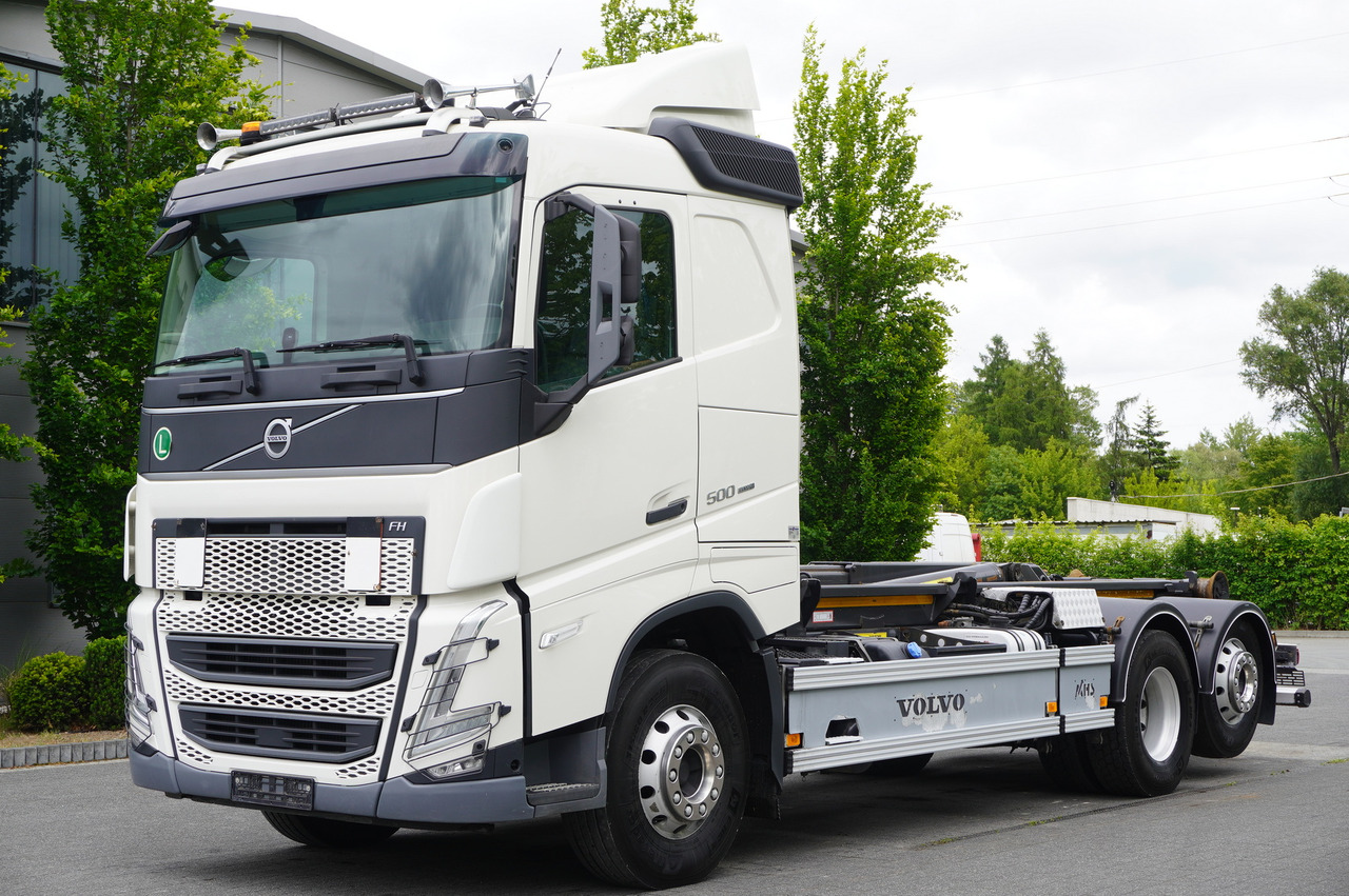 VOLVO FH 500 / VDL hooklift 21 tons / 2022 / steering 3d axle / 2 units - 후크 리프트 트럭 : 사진 2 VOLVO FH 500 / VDL hooklift 21 tons / 2022 / steering 3d axle / 2 units - 후크 리프트 트럭 : 사진 2
