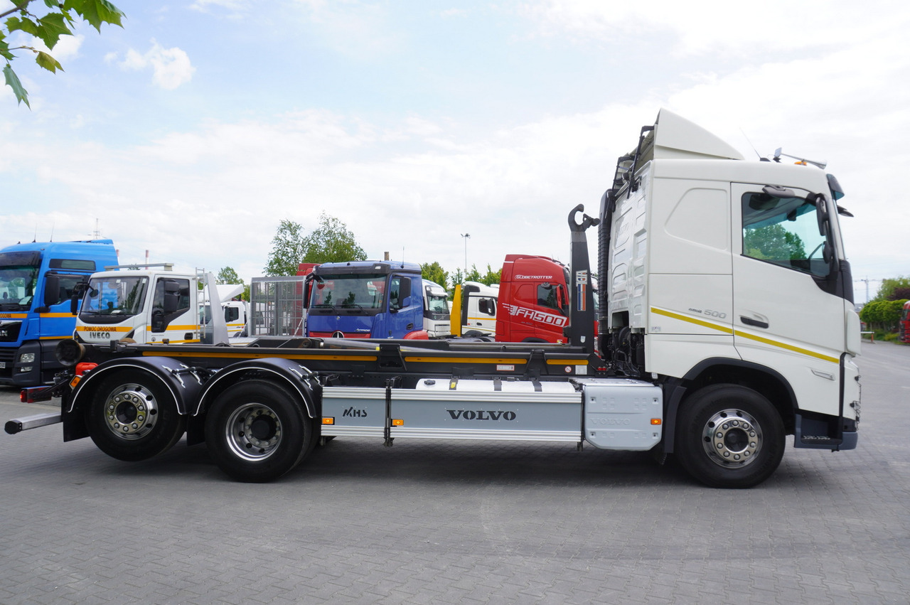 VOLVO FH 500 / VDL hooklift 21 tons / 2022 / steering 3d axle / 2 units - 후크 리프트 트럭 : 사진 4 VOLVO FH 500 / VDL hooklift 21 tons / 2022 / steering 3d axle / 2 units - 후크 리프트 트럭 : 사진 4