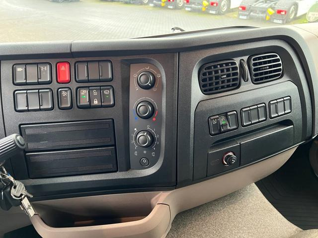 DAF XB 290 FA 16 to. Curtainsider LBW 1.5 Tonnen AHK - 커튼사이더 트럭 : 사진 5 DAF XB 290 FA 16 to. Curtainsider LBW 1.5 Tonnen AHK - 커튼사이더 트럭 : 사진 5