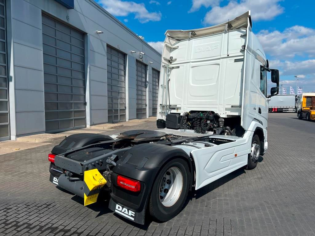 DAF XFn 480 FT Intarder 2xTank 1.105 L Vollspoiler - 트랙터 유닛 : 사진 4 DAF XFn 480 FT Intarder 2xTank 1.105 L Vollspoiler - 트랙터 유닛 : 사진 4