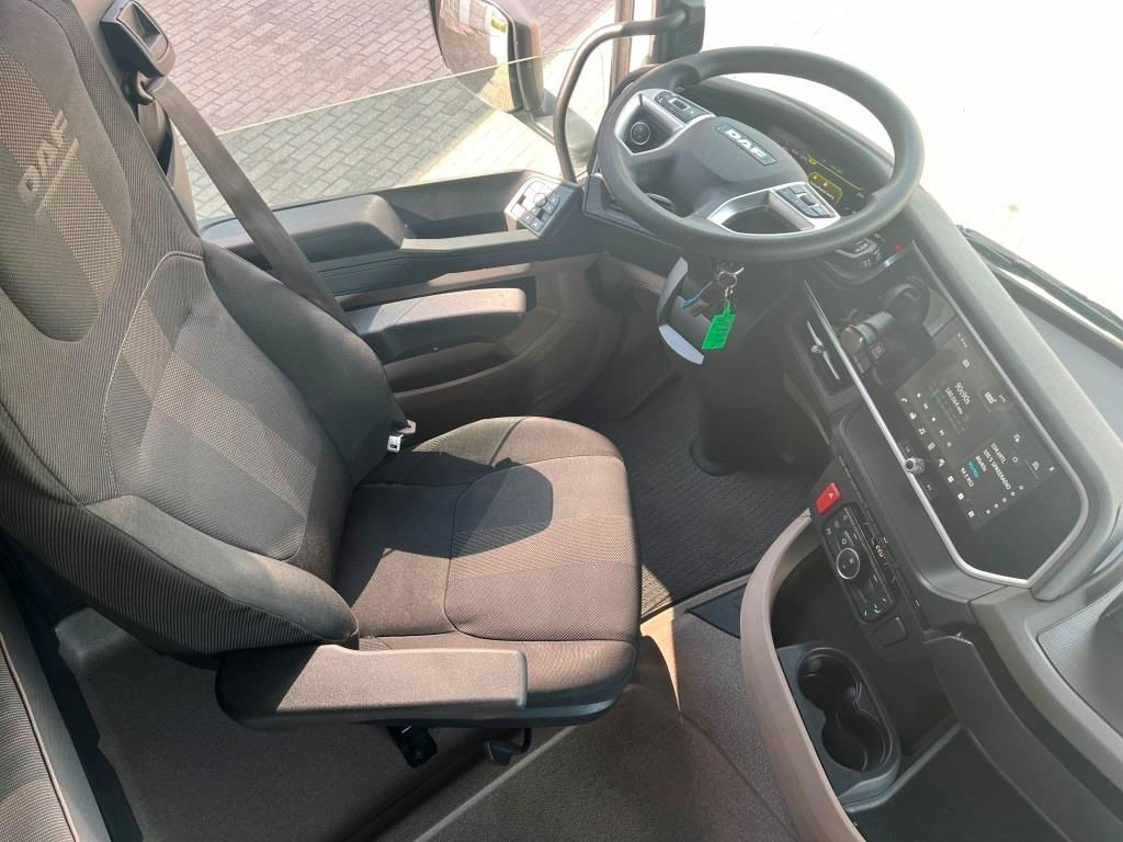 DAF XG 480 FT TraXon ZF-Intarder 2x Tank 1.195 Liter - 트랙터 유닛 : 사진 5 DAF XG 480 FT TraXon ZF-Intarder 2x Tank 1.195 Liter - 트랙터 유닛 : 사진 5