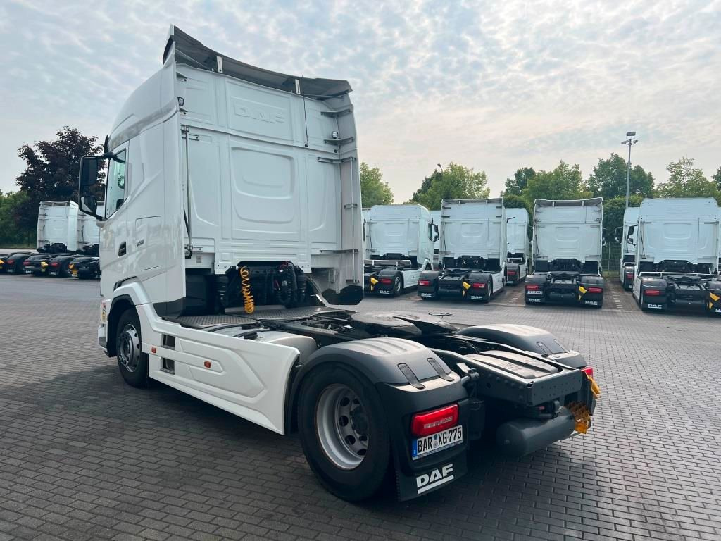 DAF XG 480 FT TraXon ZF-Intarder 2x Tank 1.195 Liter - 트랙터 유닛 : 사진 3 DAF XG 480 FT TraXon ZF-Intarder 2x Tank 1.195 Liter - 트랙터 유닛 : 사진 3