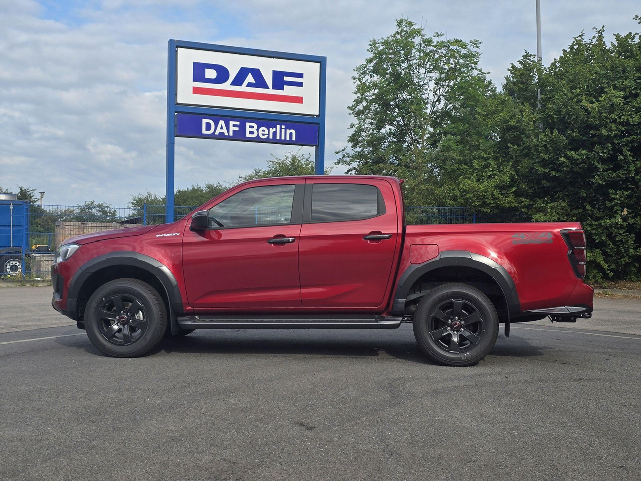 Isuzu D-Max V-Cross im Vorlauf 25er Modell - SUV : 사진 1 Isuzu D-Max V-Cross im Vorlauf 25er Modell - SUV : 사진 1