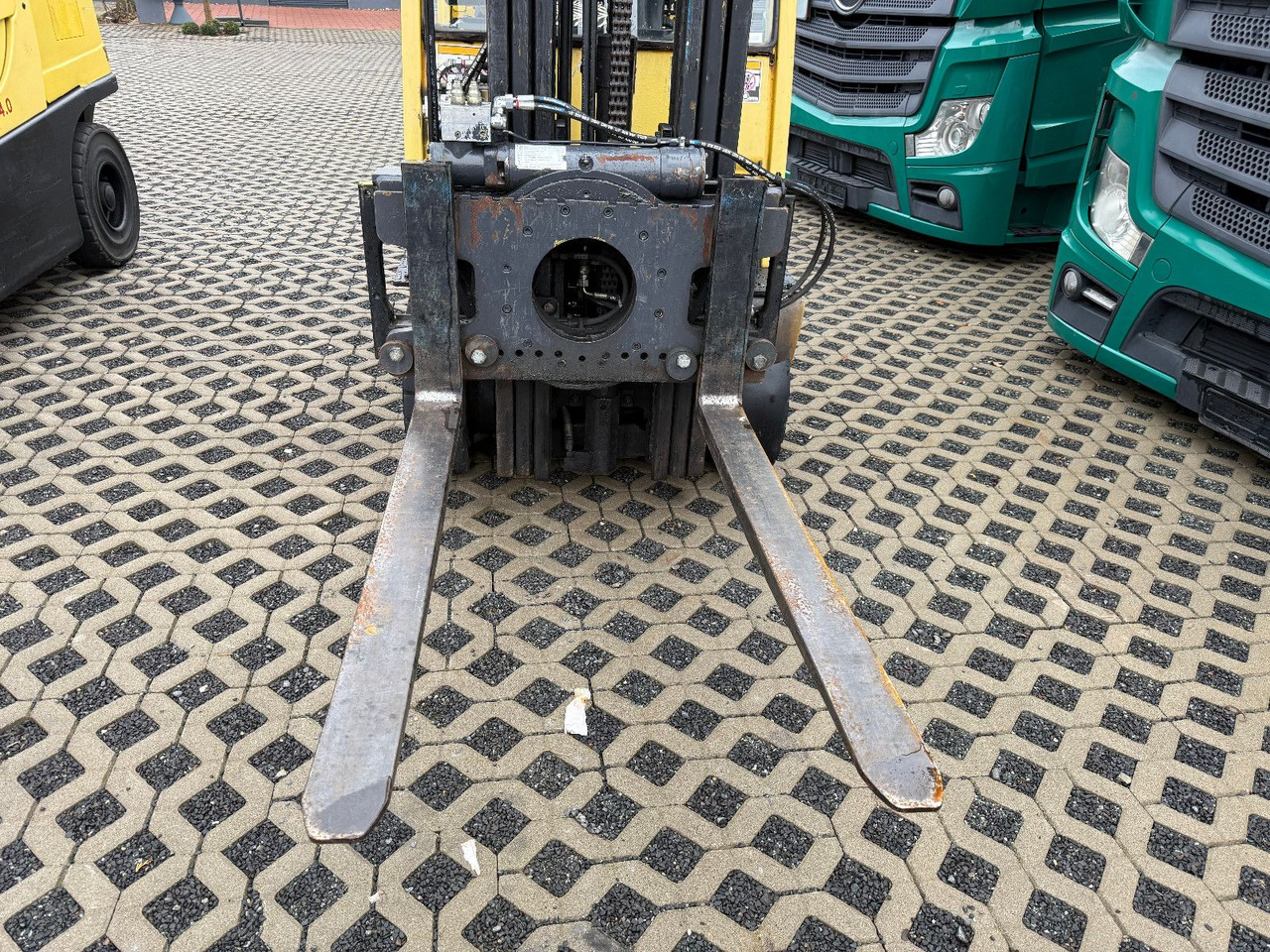 Hyster H1,6 FT drehbare Klammergabel Hyster H1,6 FT drehbare Klammergabel - LPG 지게차 : 사진 2 Hyster H1,6 FT drehbare Klammergabel Hyster H1,6 FT drehbare Klammergabel - LPG 지게차 : 사진 2