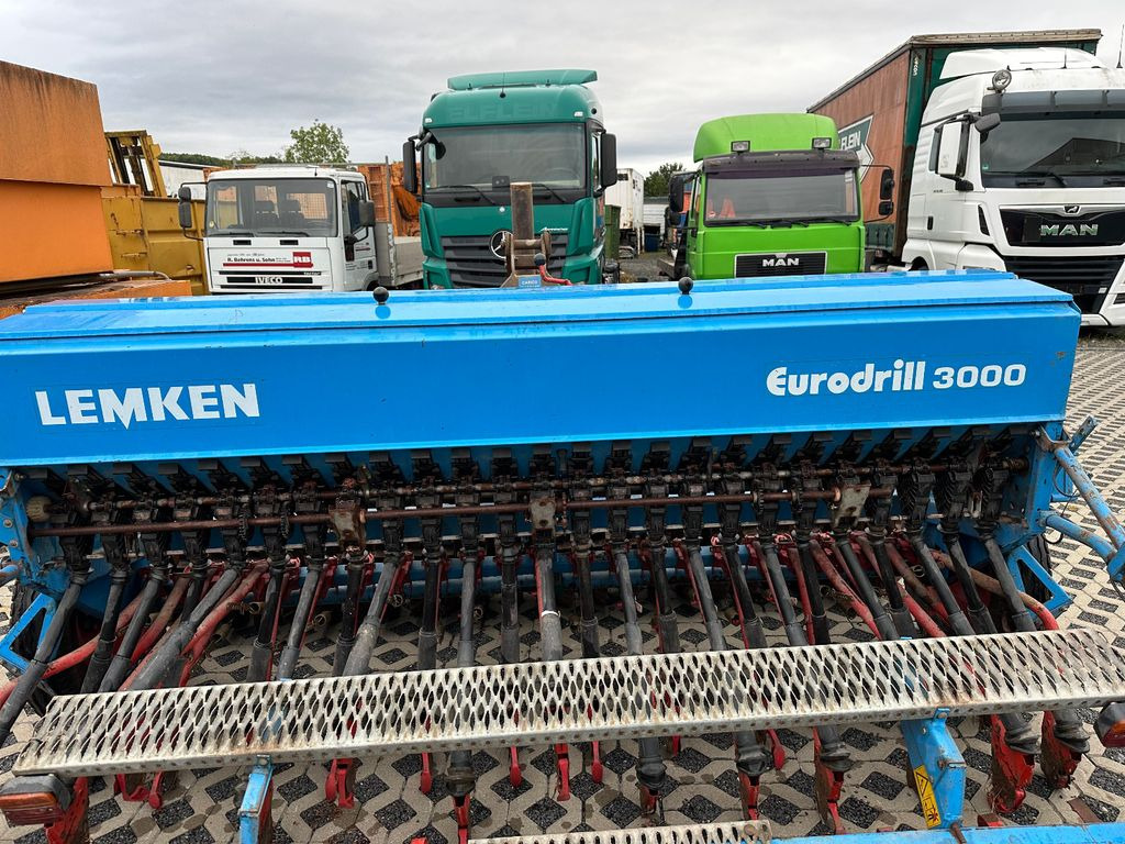 Lemken EURO 300/25 Eurodrill 3000 Güttler-breviglieri - 콤바인 : 사진 3 Lemken EURO 300/25 Eurodrill 3000 Güttler-breviglieri - 콤바인 : 사진 3