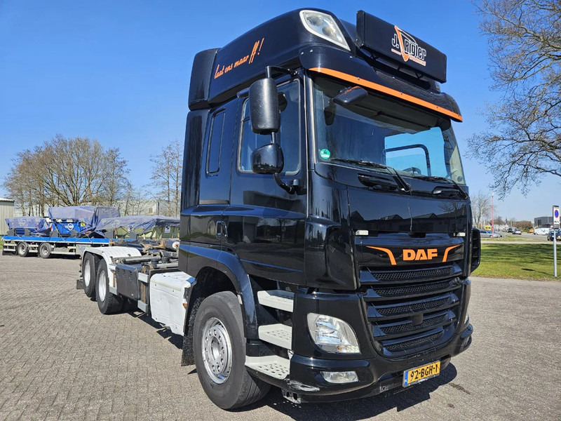 DAF CF 460 6X2 | 10 tyres | Hyva 22.57.S | Euro 6 | Retarder - 후크 리프트 트럭 : 사진 2 DAF CF 460 6X2 | 10 tyres | Hyva 22.57.S | Euro 6 | Retarder - 후크 리프트 트럭 : 사진 2