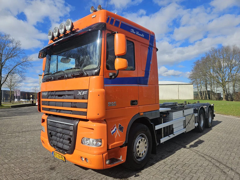 DAF XF 105 410 | 6X2 | Manual | Euro 5 | 10 Tyres - 캡 새시 트럭 : 사진 1 DAF XF 105 410 | 6X2 | Manual | Euro 5 | 10 Tyres - 캡 새시 트럭 : 사진 1