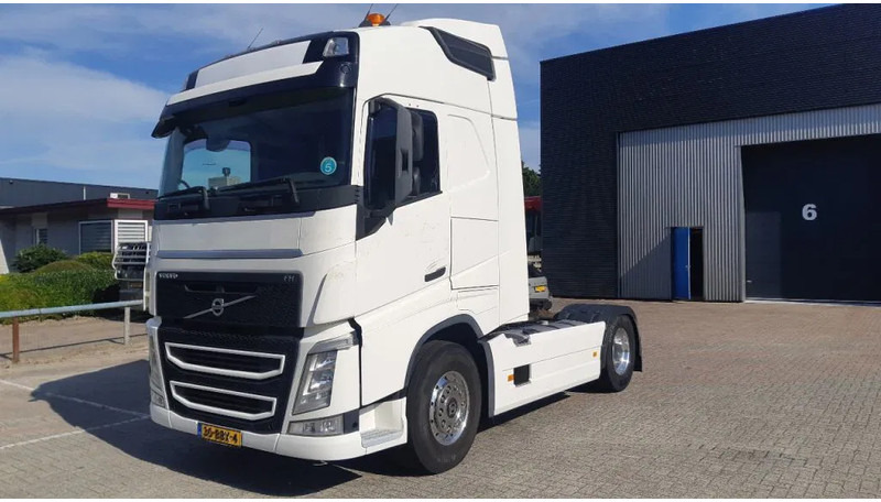 Volvo FH 4 Globetrotter 460 PK Euro 5 VEB - 트랙터 유닛 : 사진 1 Volvo FH 4 Globetrotter 460 PK Euro 5 VEB - 트랙터 유닛 : 사진 1