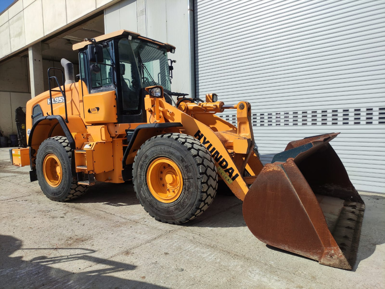 HYUNDAI HL955 - 로더 : 사진 3 HYUNDAI HL955 - 로더 : 사진 3
