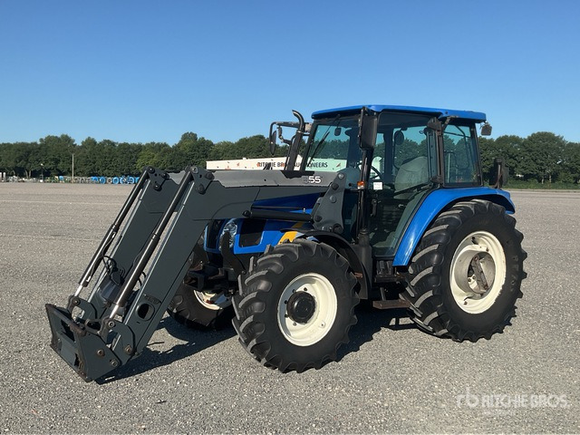 2005 New Holland TL100A 4WD Tractor - 장궤형 트랙터 : 사진 2 2005 New Holland TL100A 4WD Tractor - 장궤형 트랙터 : 사진 2