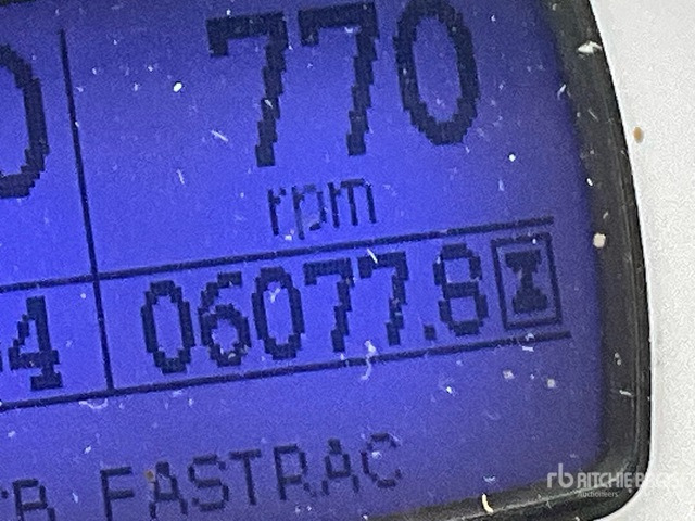 2009 JCB Fastrac 7200 P-Tronic 4WD Tractor - 장궤형 트랙터 : 사진 5 2009 JCB Fastrac 7200 P-Tronic 4WD Tractor - 장궤형 트랙터 : 사진 5