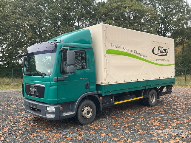 2009 MAN TGL 12.220 4x2 T/A Sleeper Truck Tractor - 커튼사이더 트럭 : 사진 1 2009 MAN TGL 12.220 4x2 T/A Sleeper Truck Tractor - 커튼사이더 트럭 : 사진 1