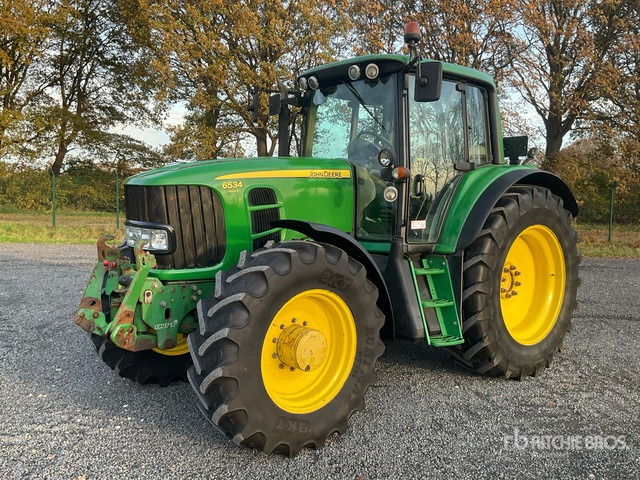 2010 John Deere 6534 Premium 4WD Tractor - 장궤형 트랙터 : 사진 2 2010 John Deere 6534 Premium 4WD Tractor - 장궤형 트랙터 : 사진 2